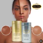 Le visage et le coude d'une femme montrent une comparaison du teint avant et après, avec deux contenants de PILULES ORGANIQUES ULTIMES + VITAMINE C & COLLAGENE (ENSEMBLE LE PLUS ÉCLAIRCISSANT) pour des résultats visiblement éclatants.